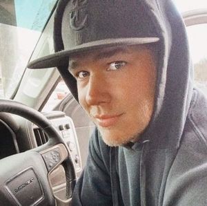 Meet your Posher, Shawn